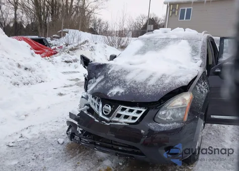 2015 Nissan Rogue Select S z USA, uszkodzony, nr VIN JN8AS5MV8FW261100